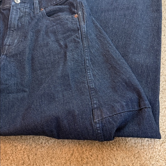 Abercrombie & Fitch The Ultra Barrel Mid Rise Jeans - Picture 5 of 13